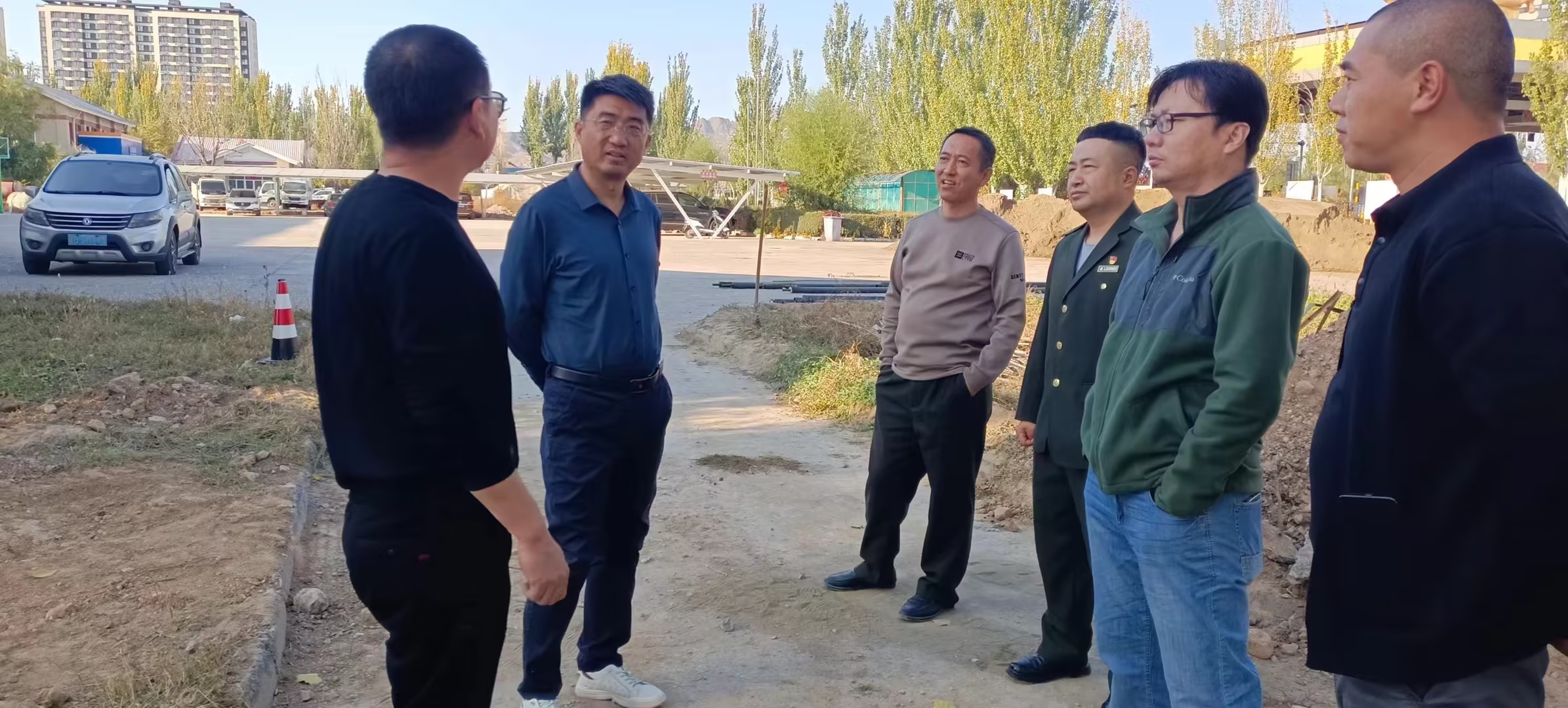 1698724100762675.jpg aa5c230bb19edb4b761c46f2b1d82380.jpg