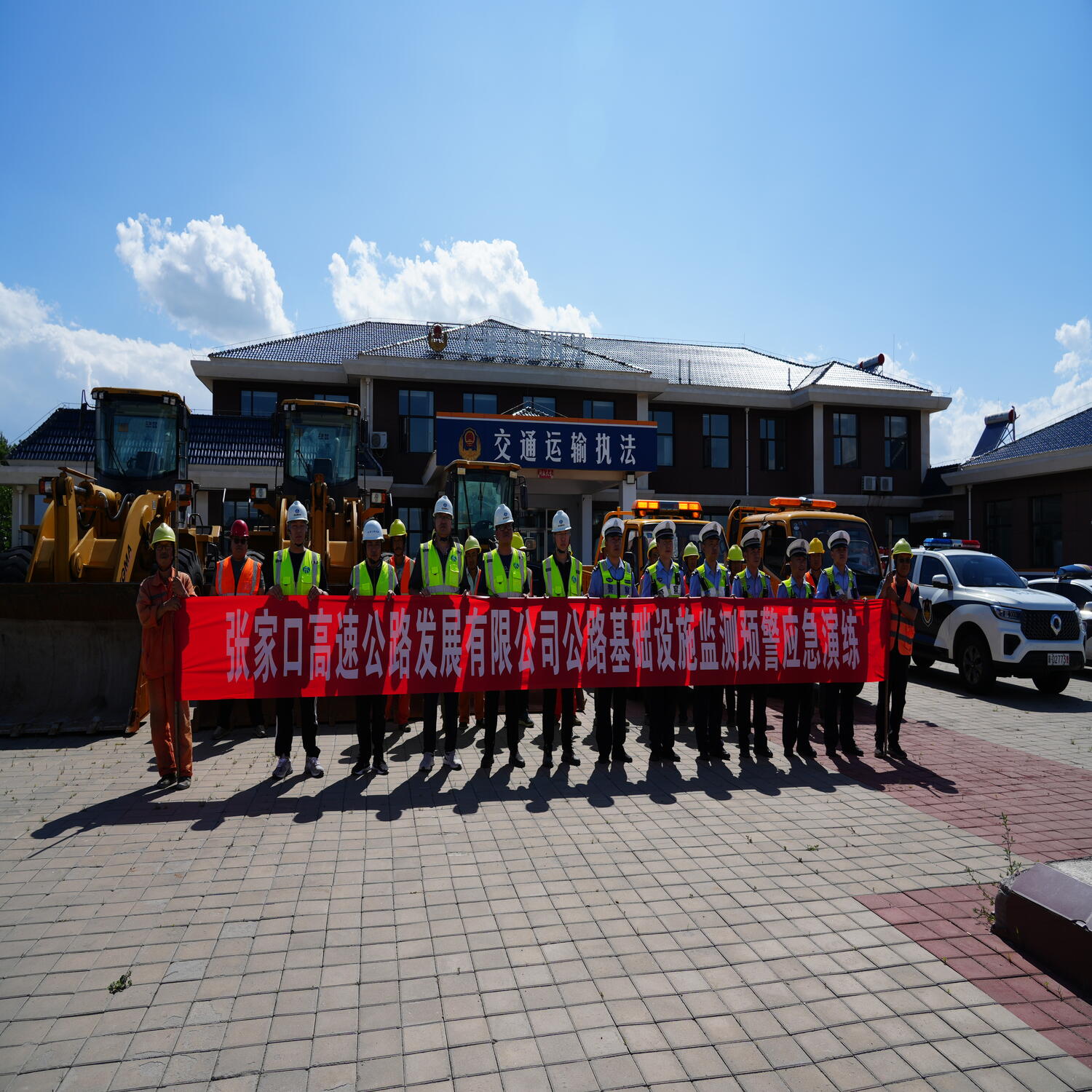 1752635306335176.jpg DSC03125(1).jpg