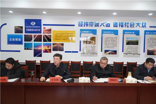 DSC02560.jpg DSC02560.jpg